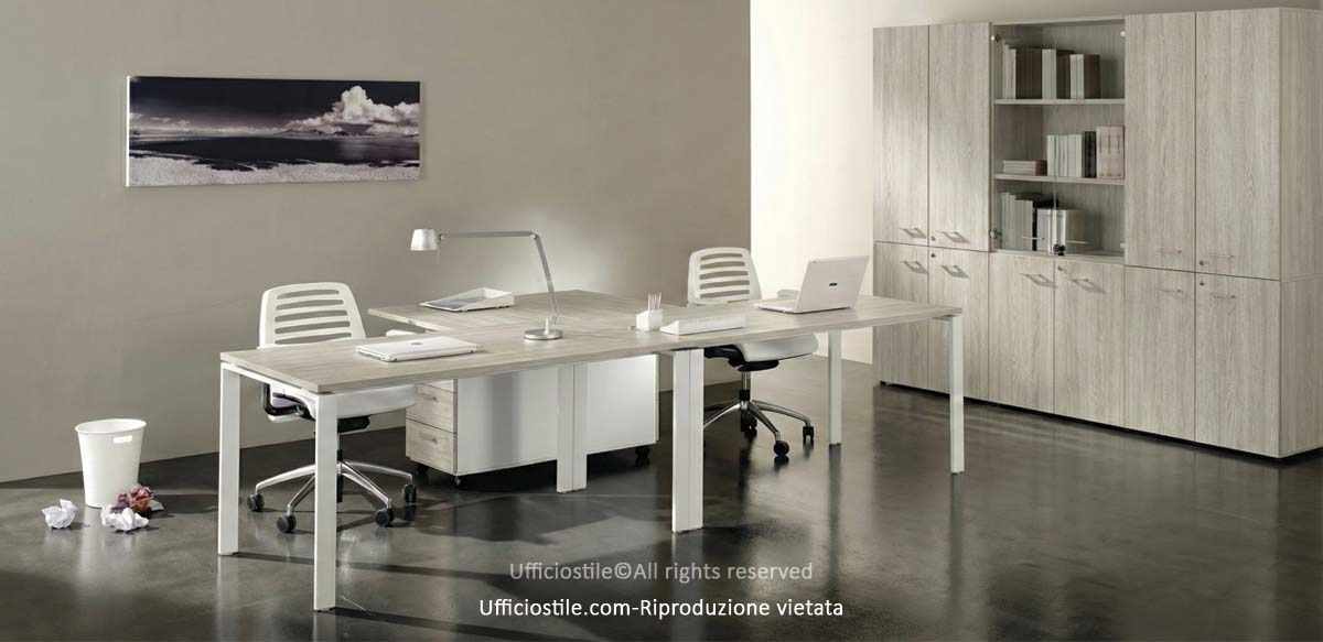 Due postazioni di lavoro linea Firenze comp. H 