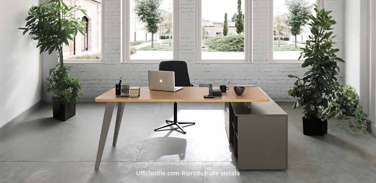 Scrivania sagomata con mobile di servizio