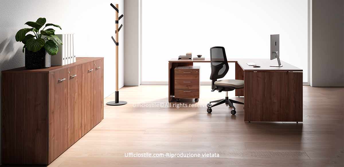 Scrivania angolare con cassettiera e libreria bassa
