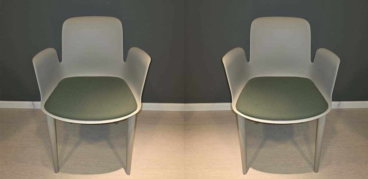 Pair of monocoque stools Fine Expo