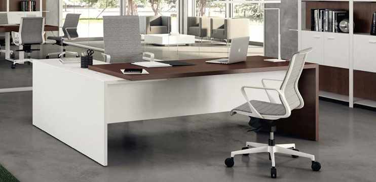 Desk with structural extension