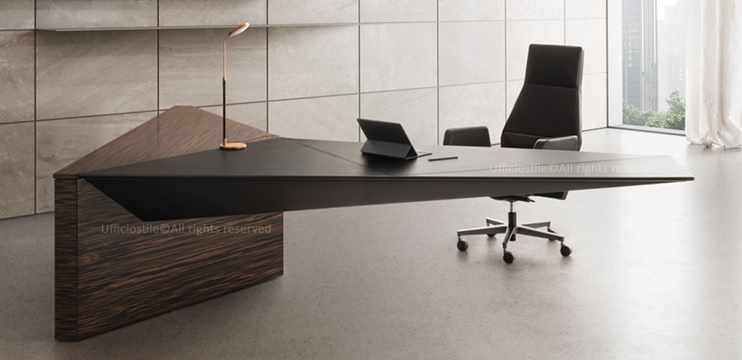 Tavolo scrivania design cuoio
