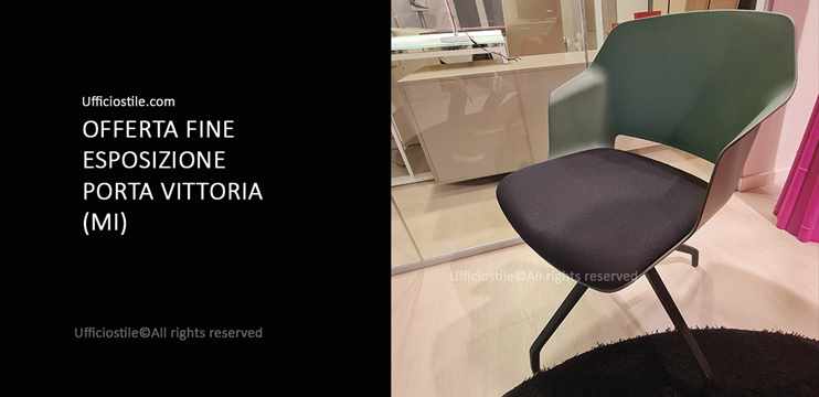 Poltroncina 04 razze sedile rivestito FINE EXPO