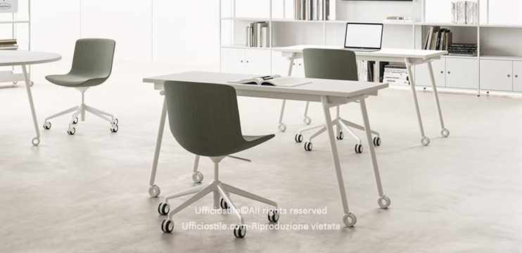 Scrivania su ruote cm. 140x60