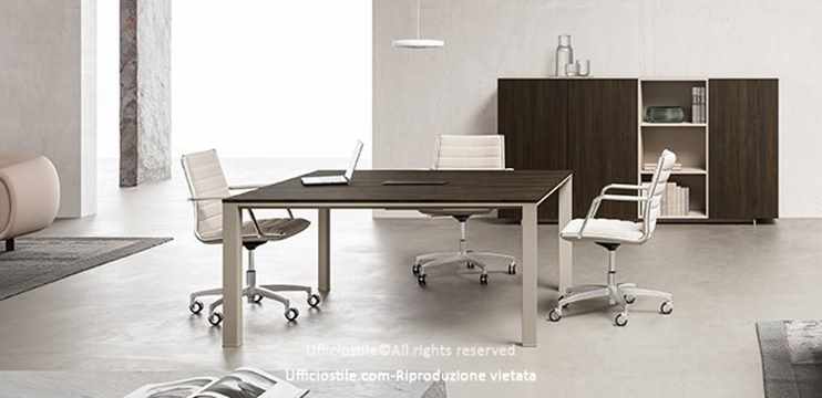 Tavolo riunioni quadrato cm.140