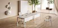 Scrivanie in linea con struttura metallo e librerie