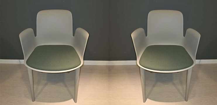 Pair of monocoque stools Fine Expo