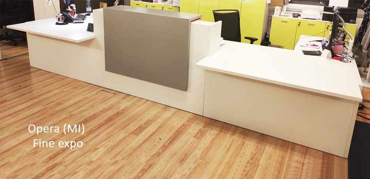 Desk cm.140 with chest of drawers End Rental