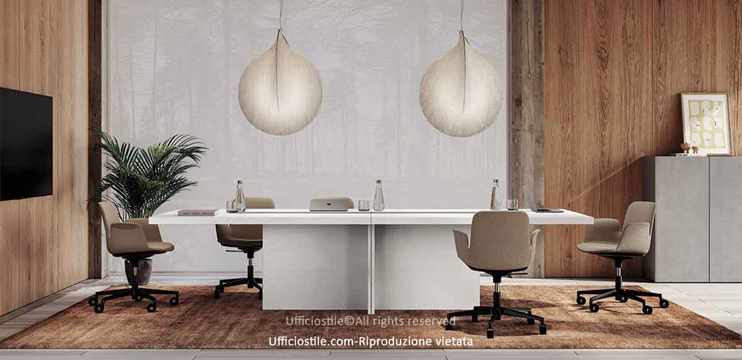 Tavolo riunione in Fenix con inserto centrale in pelle